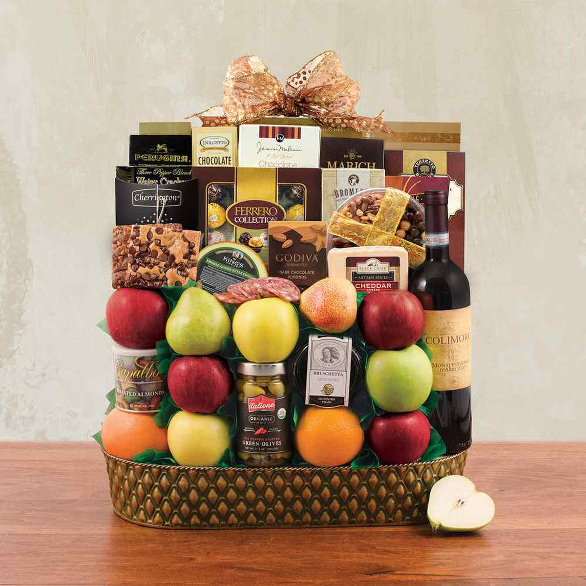 prodimages/Trafalgar Square Fruit and Wine Gift Basket